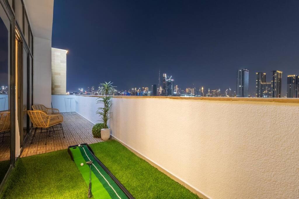 Stylish 2Br Near Downtown Apartment Dubai Exterior photo