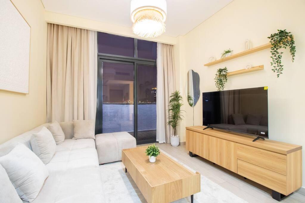 Stylish 2Br Near Downtown Apartment Dubai Exterior photo